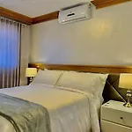 Garibaldi 402 - Gramado (30 metros Rua Coberta)