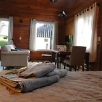 Cantilena Tiny House
