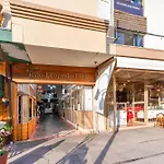 3 Quartos Completissimo Dentro Da Rua Coberta