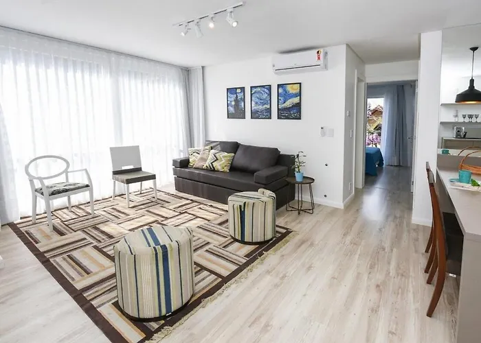 Rosa Apartamentos Van Gogh Centro Gramado