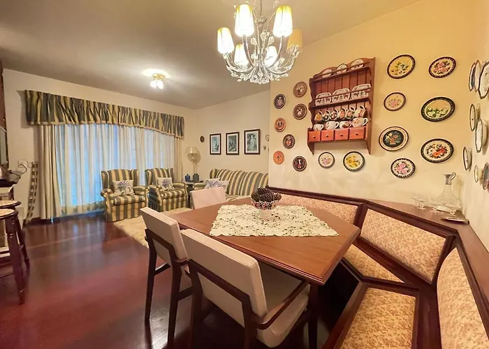 Apartamento No Centro De Gramado 200 Metros Da Rua Coberta