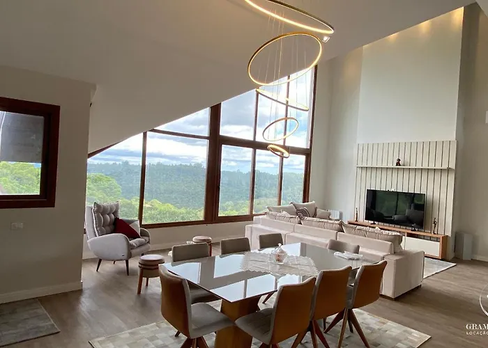 Apt Luxo 5 Suites Em Frente Rua Torta