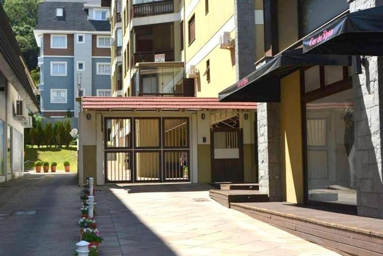 Locar-in Monte Cervino Centro *