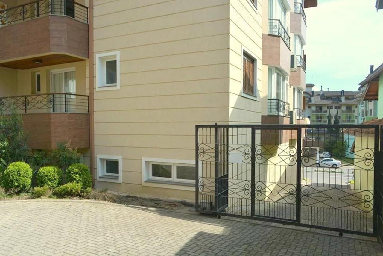 Locar-in Flores Da Montanha Centro Apartamento *