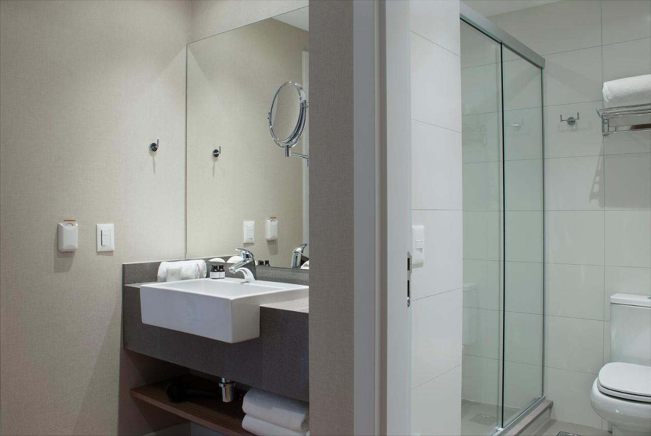 Hotel Exclusive & By Parks 4*