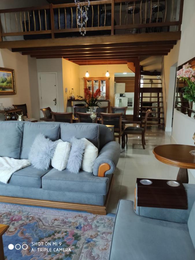 Ampla Cobertura No Centro De Apartamento
