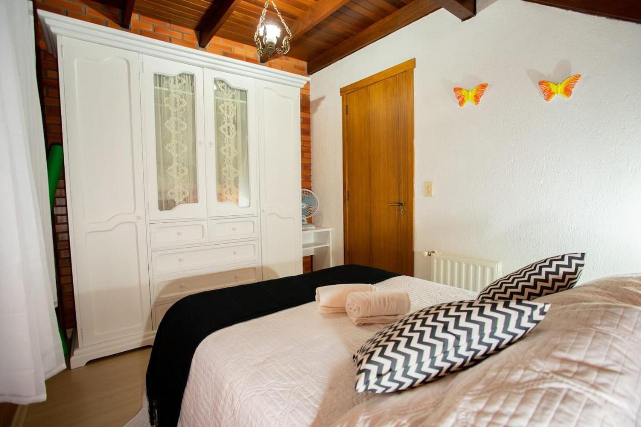 Apartamento Duplex Tranquilo Pertinho Do Gramado