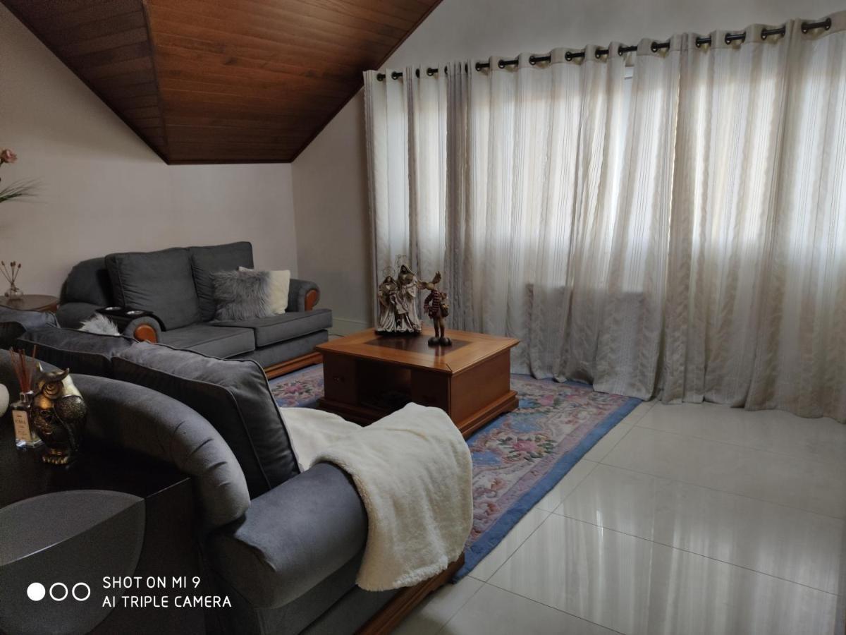 Apartamento Ampla Cobertura No Centro De *