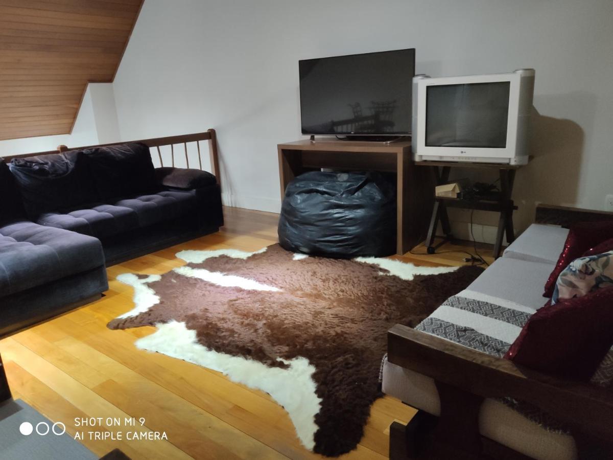 Apartamento Ampla Cobertura No Centro De Gramado