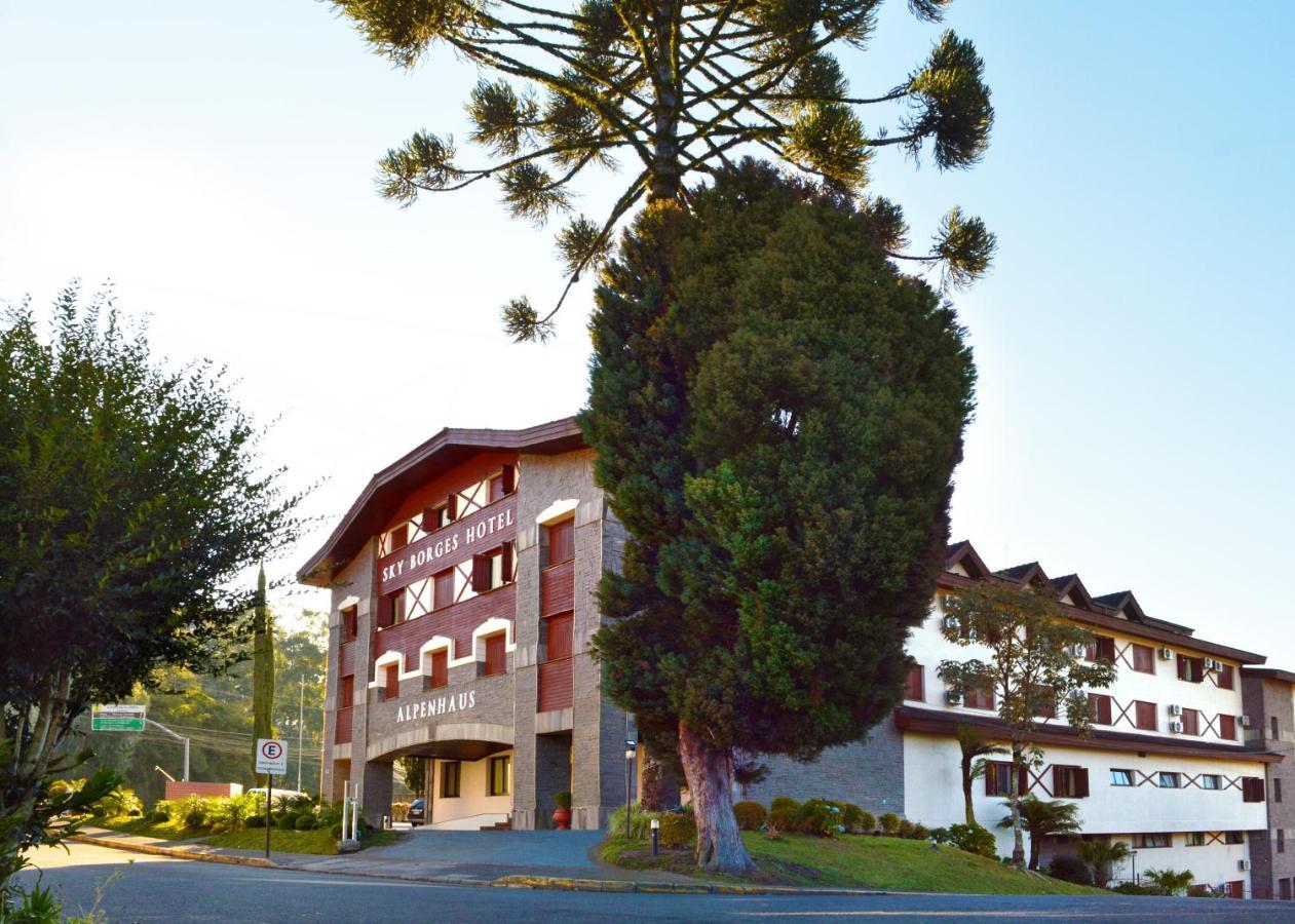Sky Borges Alpenhaus - 4* Gramado