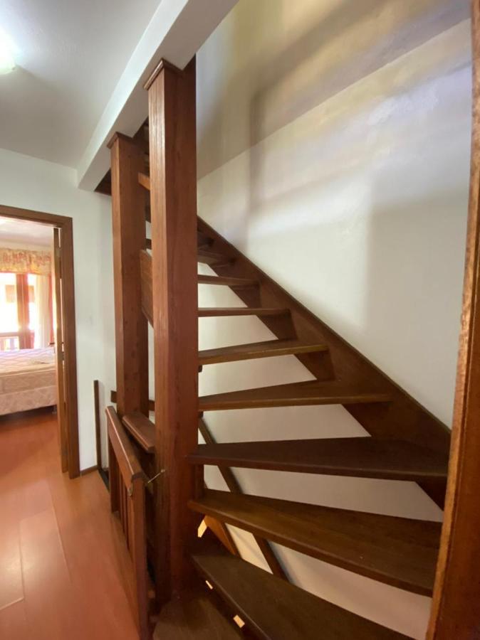 Casa Com Lareira Em