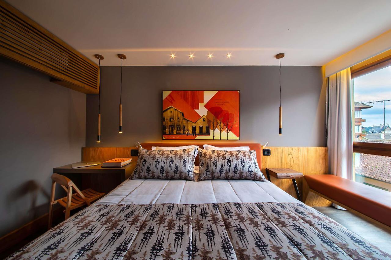 Hotel Wood