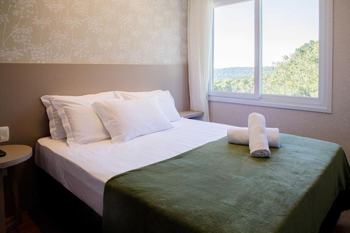 Apartamento 5 Pessoas Em *