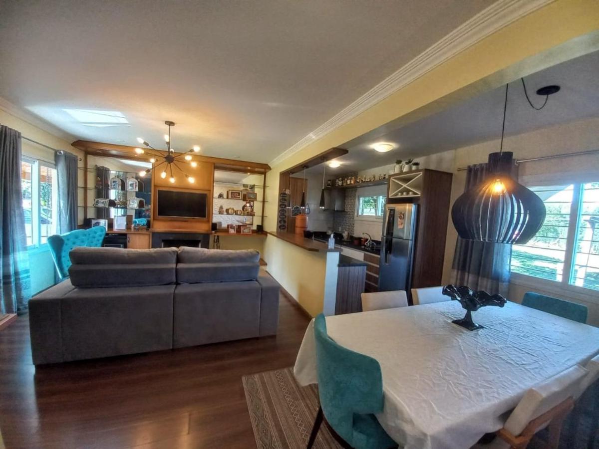 Casa Ari Candiago * Gramado