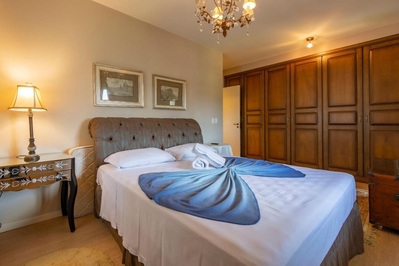 Rosa Apartamento Santana 501