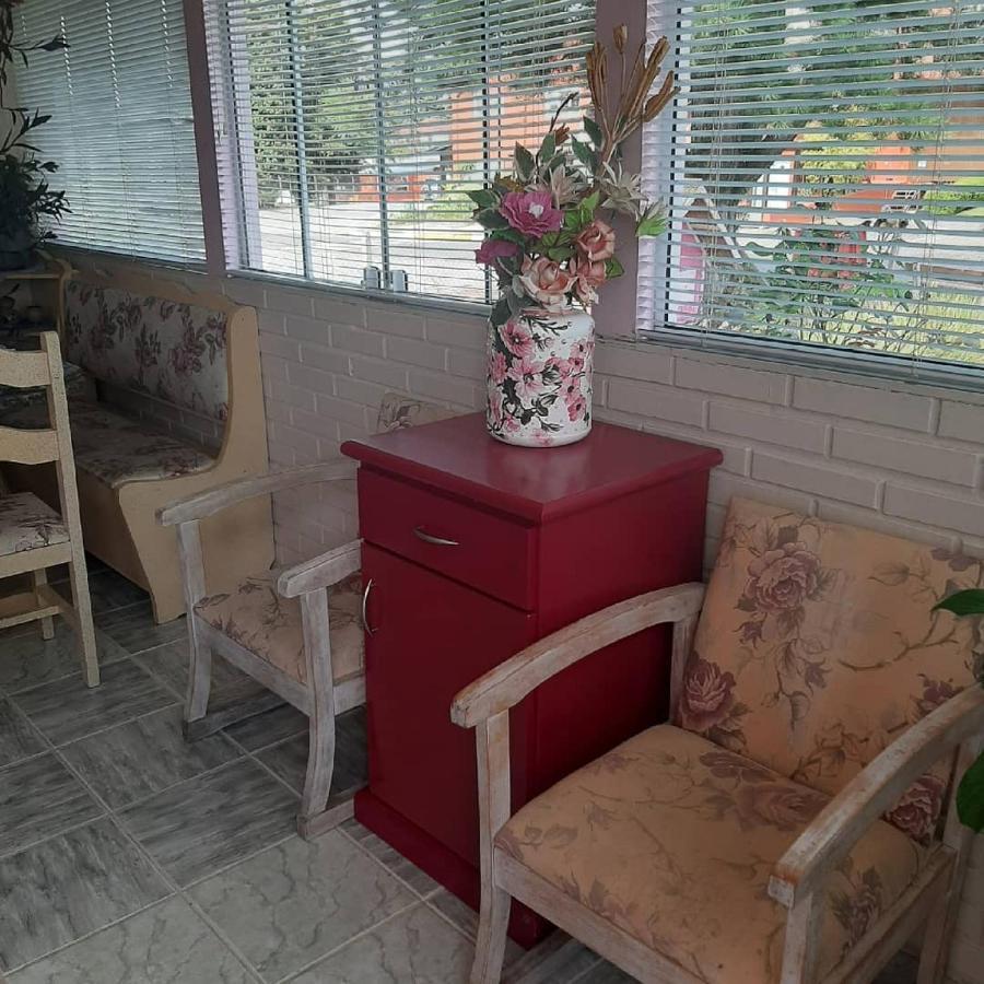Chale Encantos Rosa House *