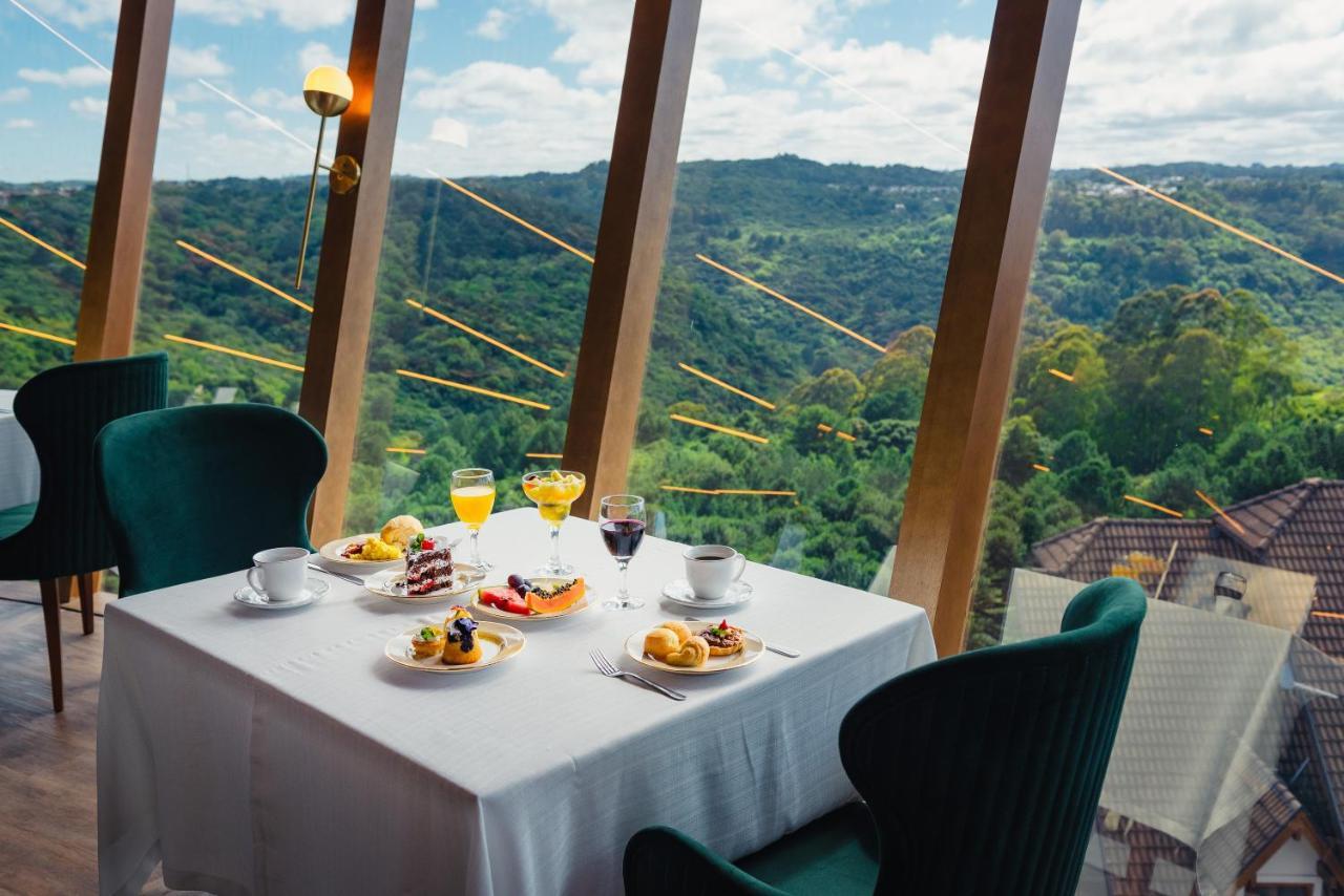 E Restaurante Giratorio Rf Vision - A Vista 360 De Hotel