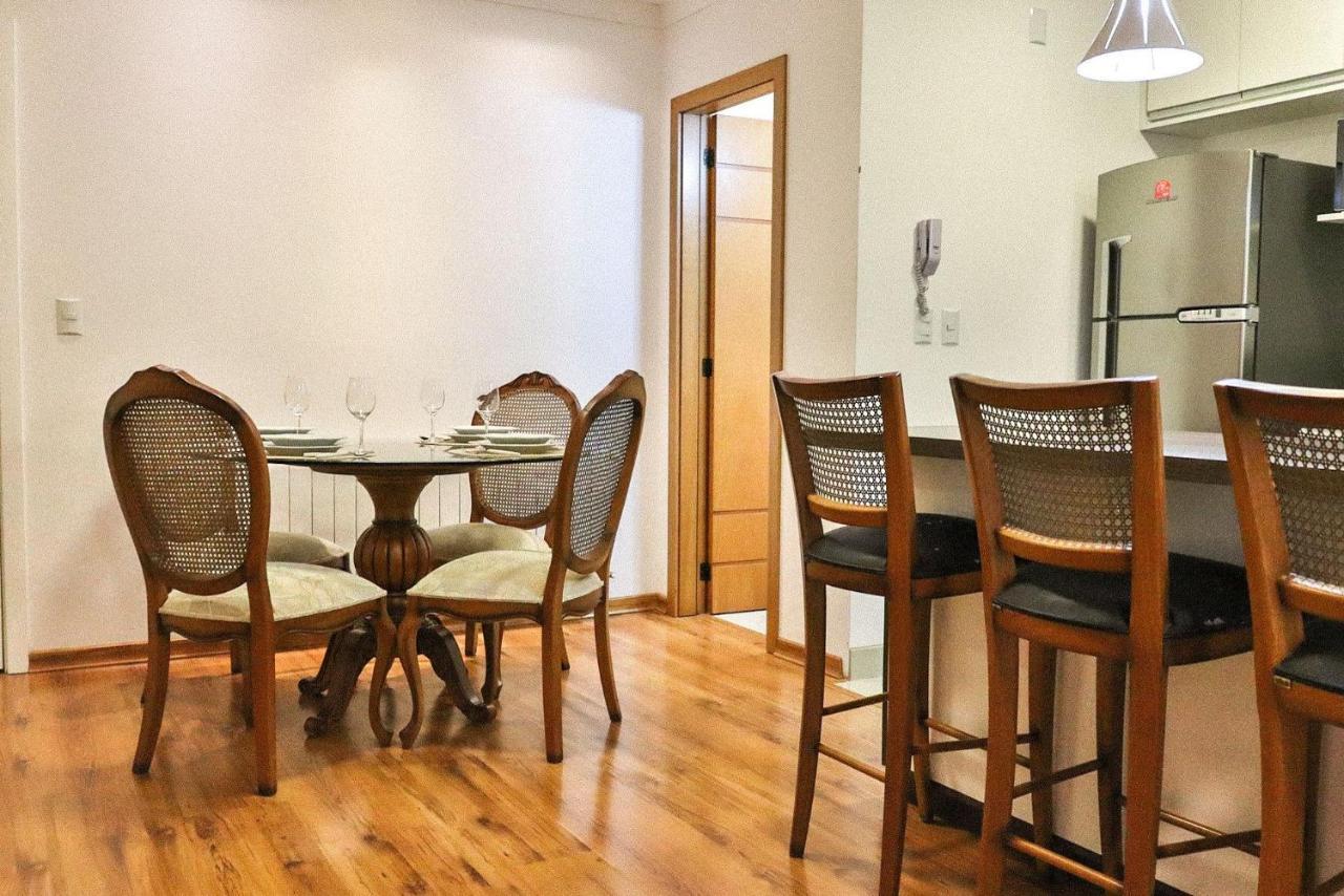 Locar-in Flores Da Montanha Centro Apartamento Gramado