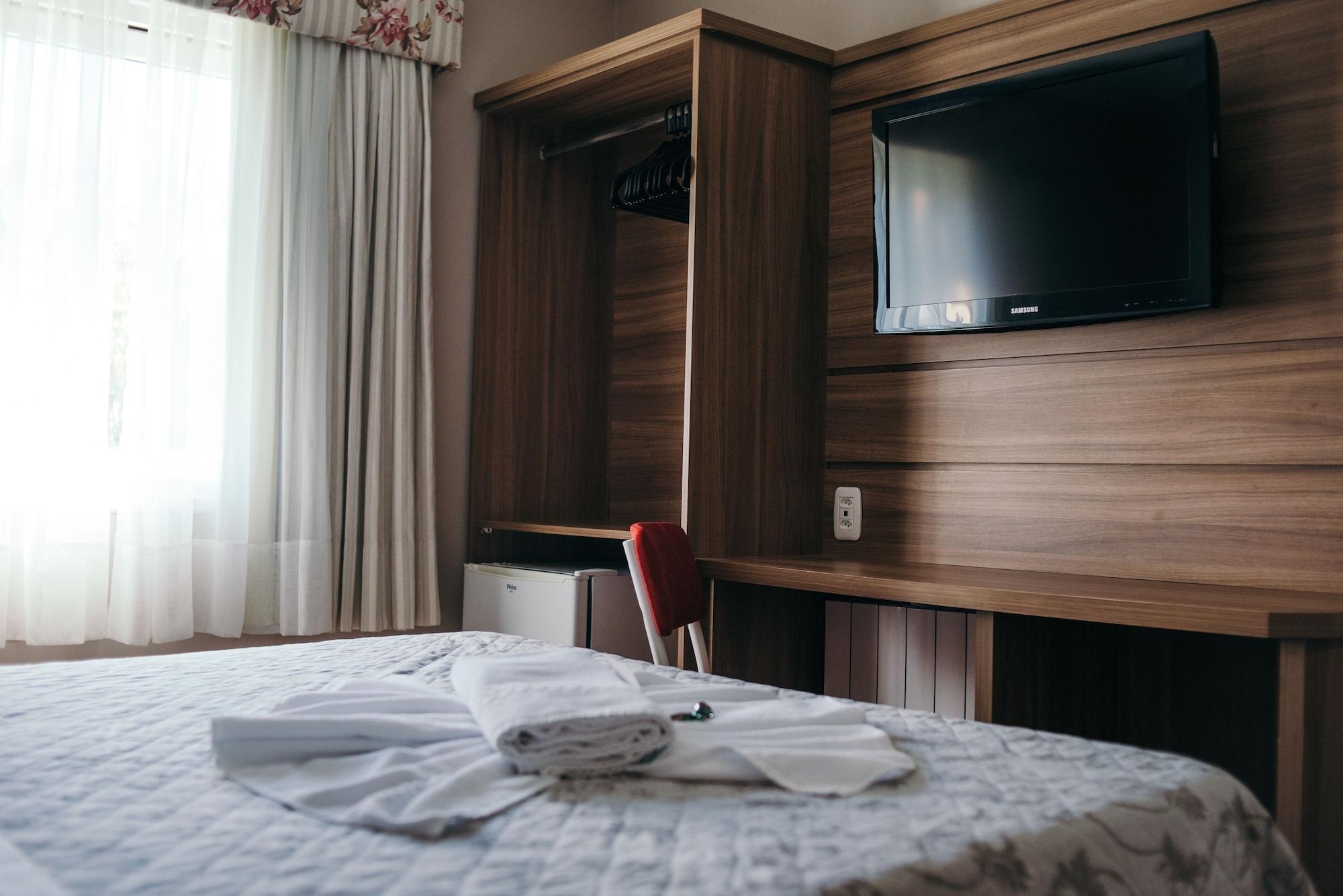 Hotel Fioreze Quero Quero 4*