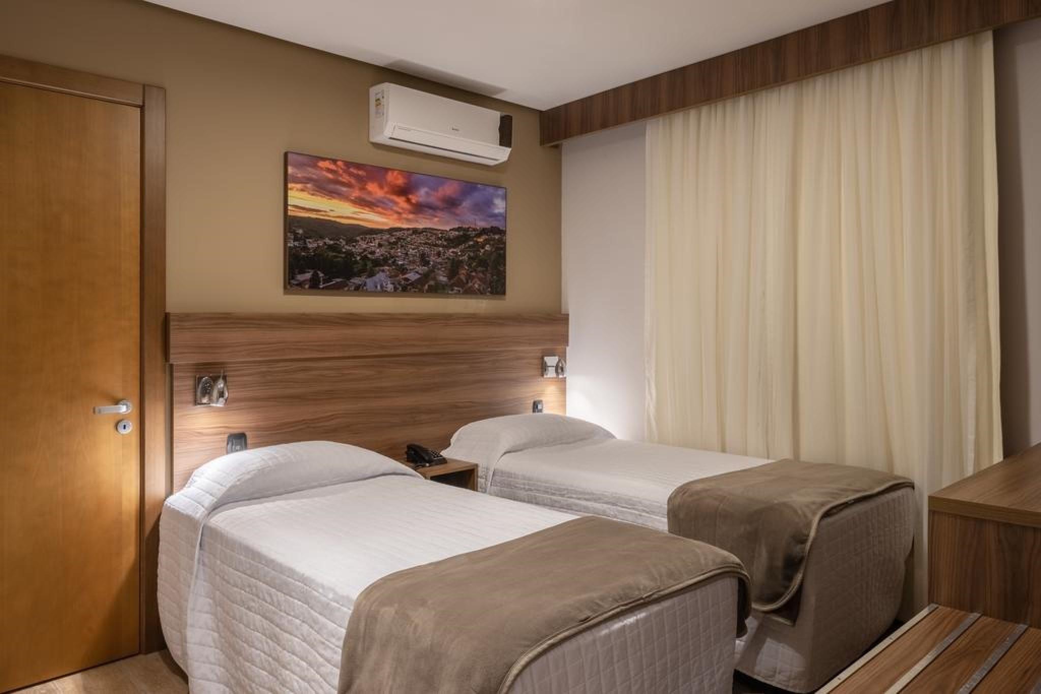 Fioreze Centro 4*