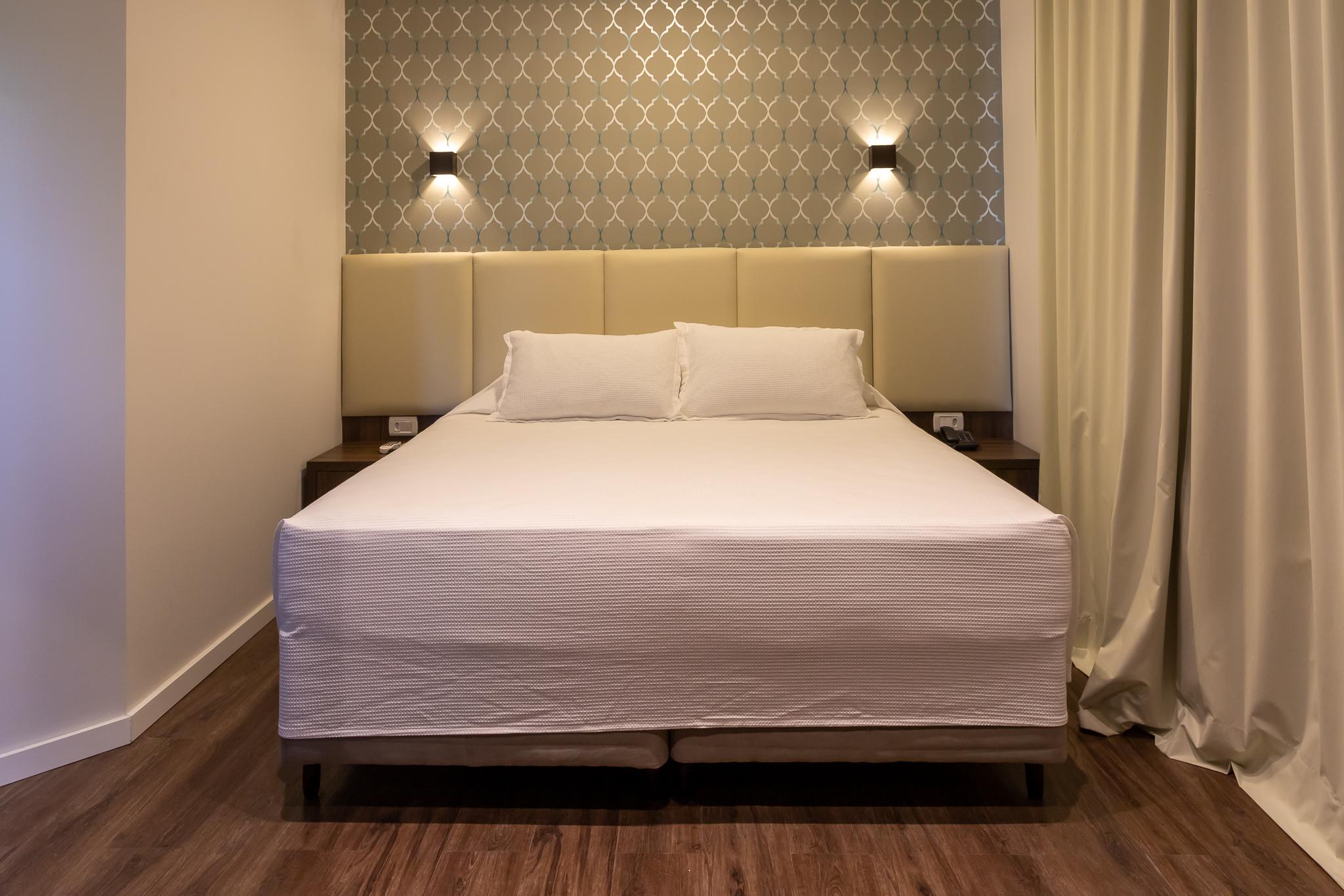 Colina Lagos 4*