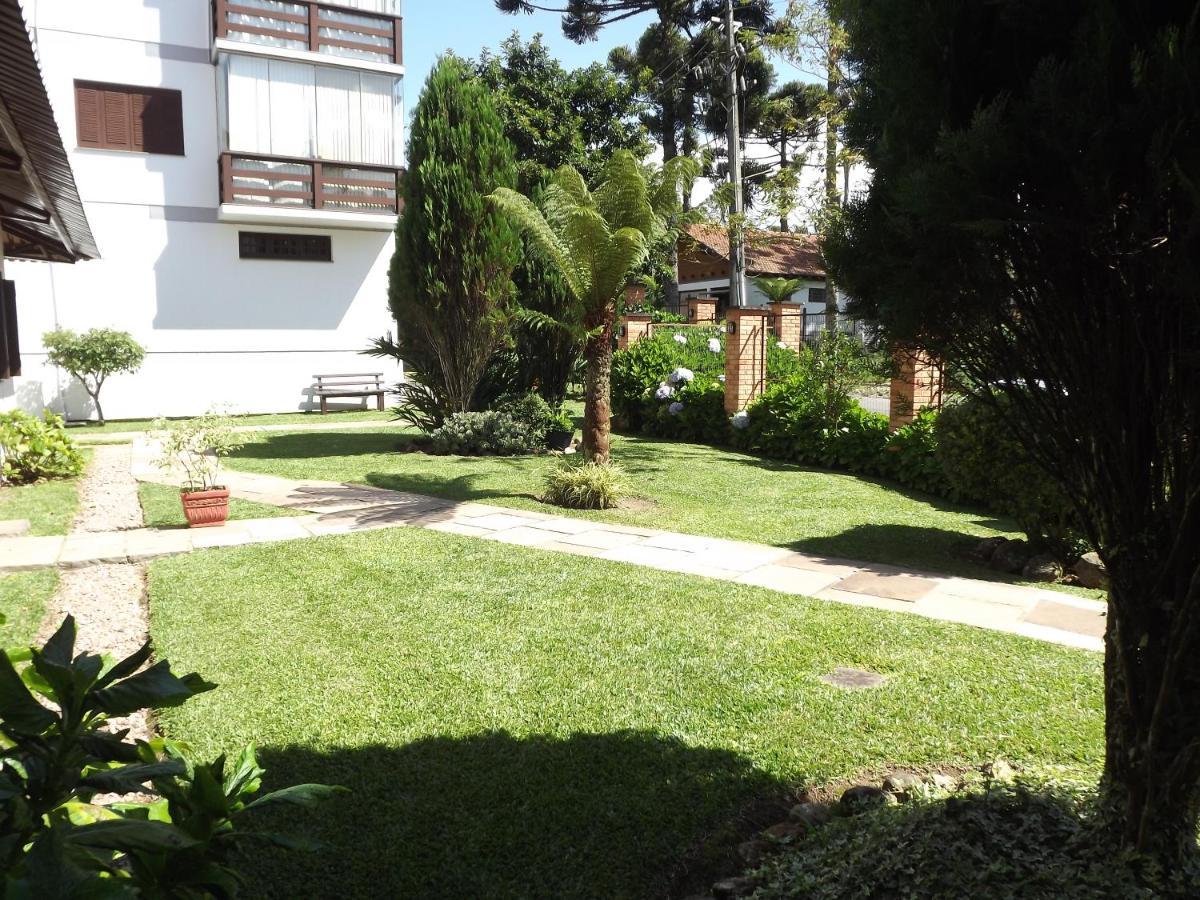 Apartamento Residencial Negro