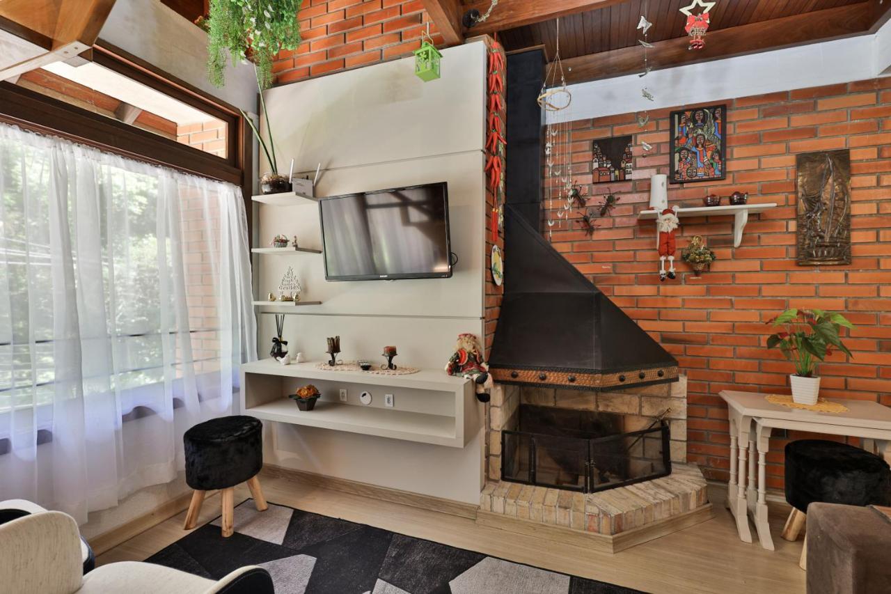 Apartamento Duplex Tranquilo Pertinho Do Gramado