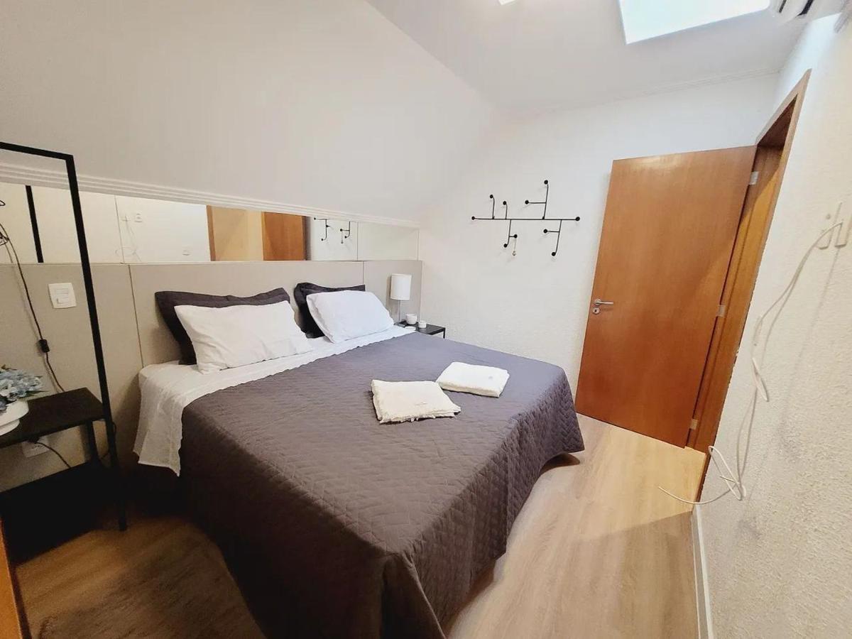 Cobertura Duplex Com Piscina Aquecida, Proximo Aos Museus