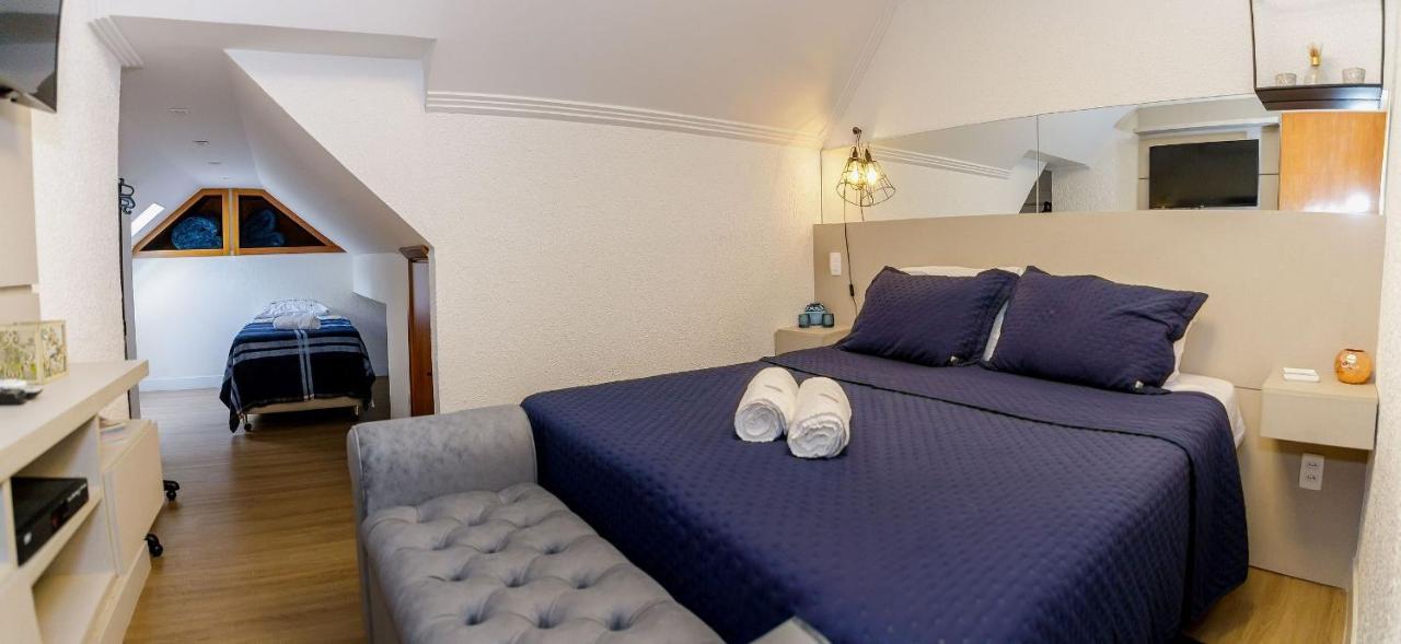 Apartamento Cobertura Duplex Com Piscina Aquecida, Proximo Aos Museus *