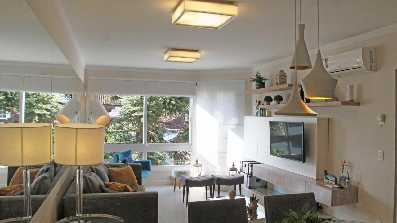 Apartamento No Centro De *