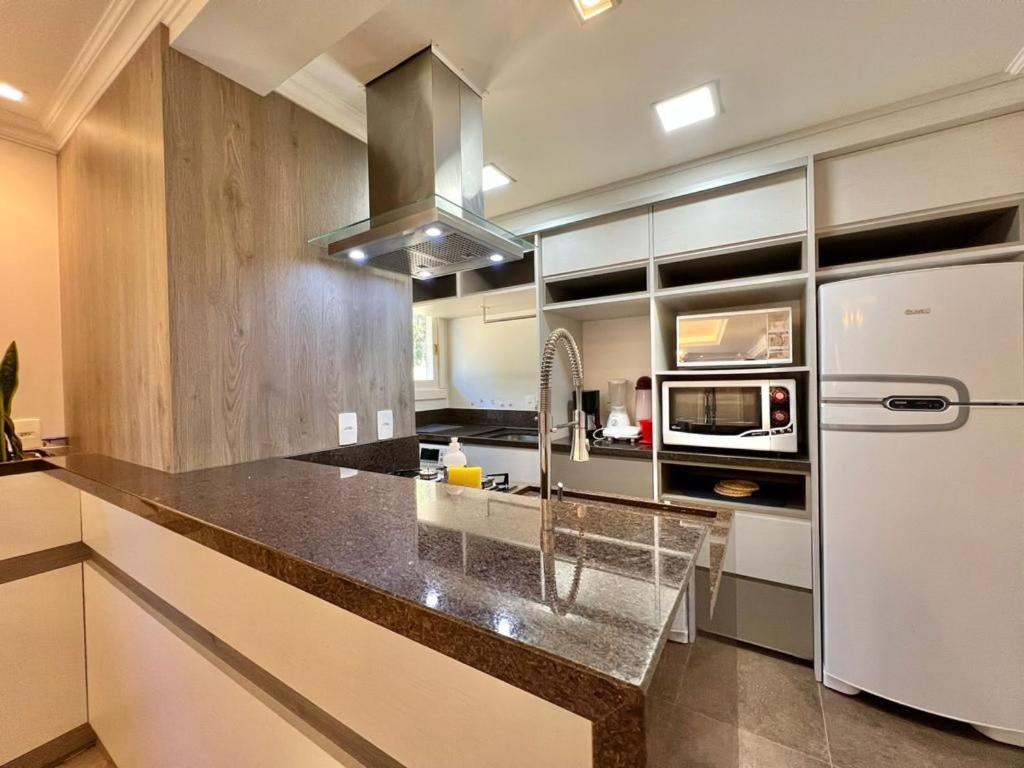 Apartamento Luxo 3 Quartos Proximo Ao Centro Locacao De Temporada *