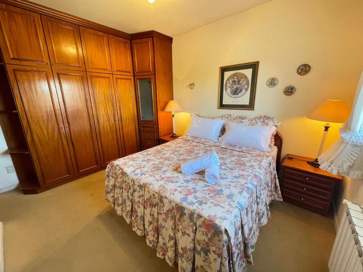 Apartamento No Centro De 200 Metros Da Rua Coberta