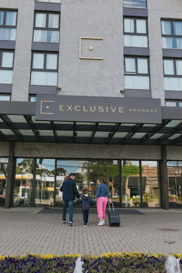 Exclusive & By Parks 4*