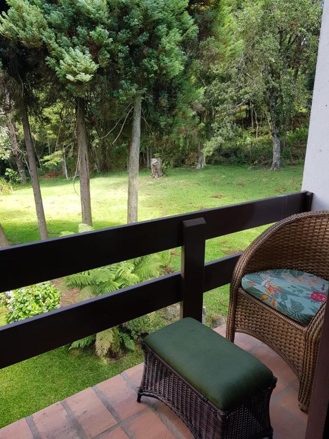 Do Negro * Gramado