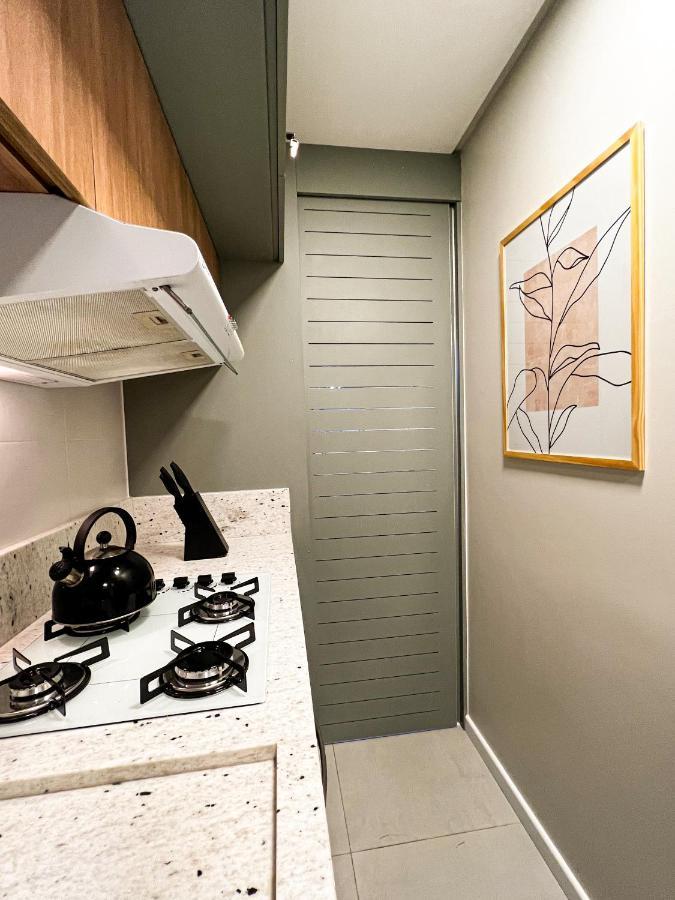 Apartamento Apto Moderno Com Lareira, Piscina Aquecida E Infra Completo Em
