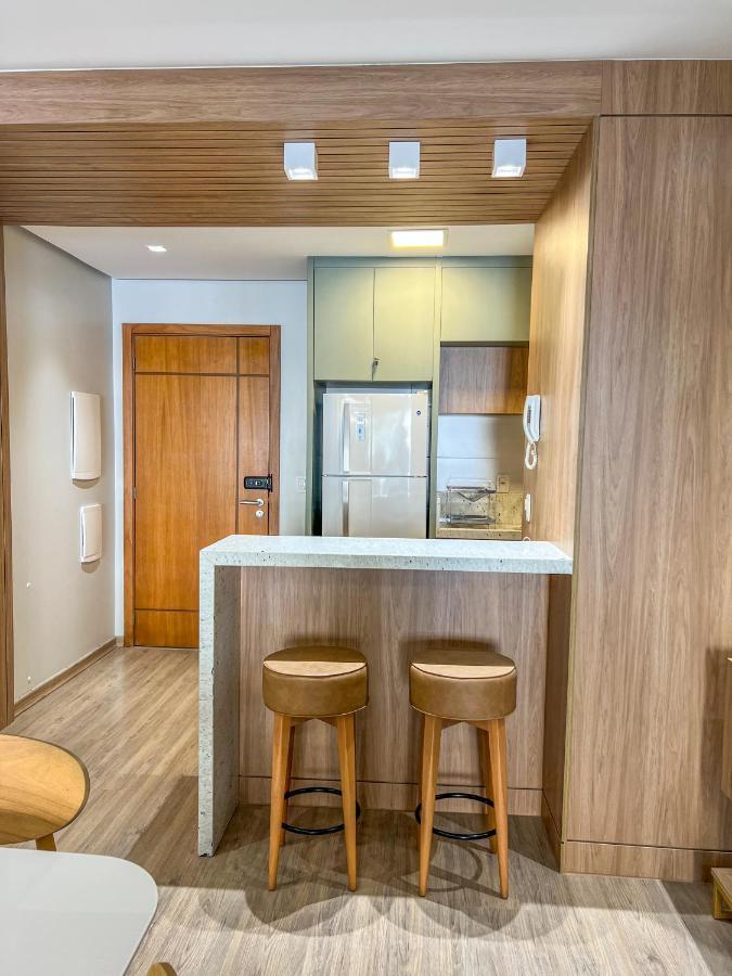 Apartamento Apto Moderno Com Lareira, Piscina Aquecida E Infra Completo Em