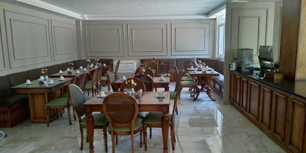 Colina Lagos Hotel