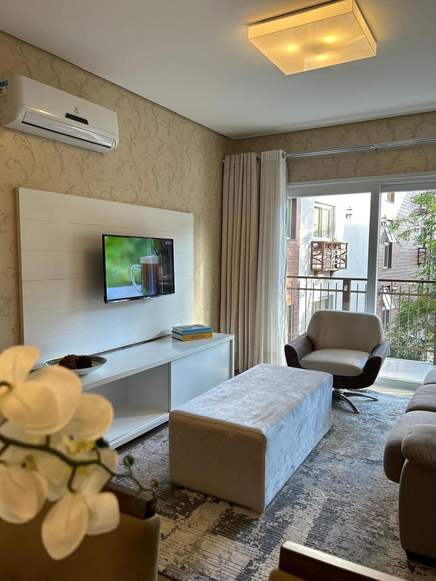 Apto Impecavel Com Piscina Aquecida E Jacuzzi *