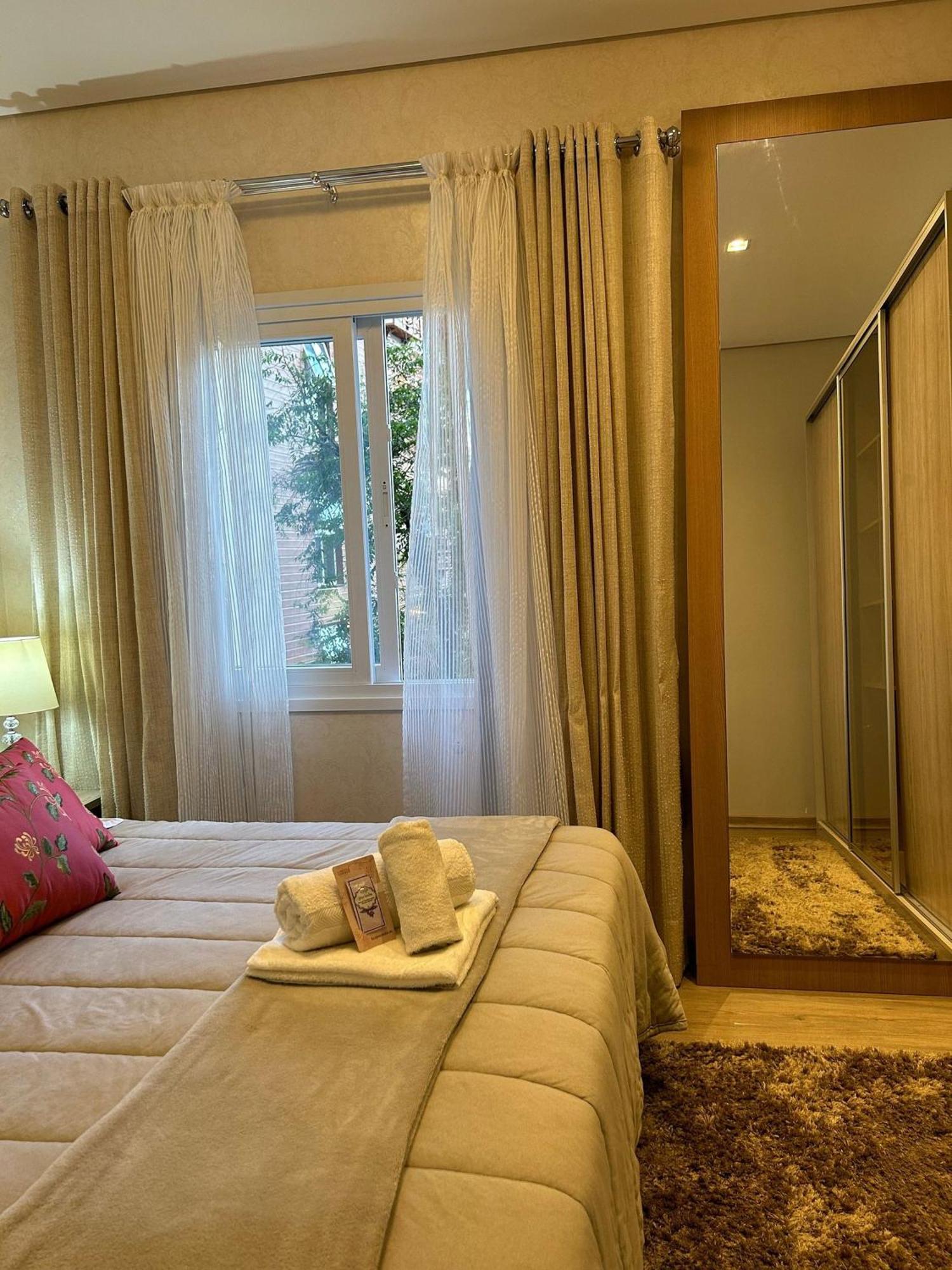 Apto Impecavel Com Piscina Aquecida E Jacuzzi Apartamento Gramado
