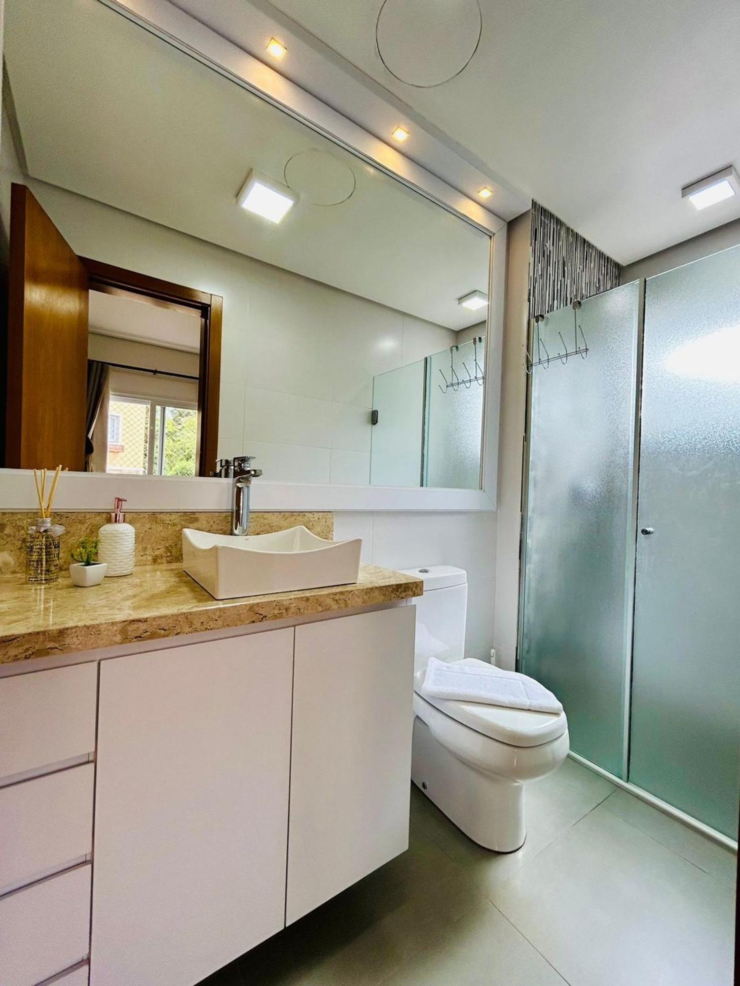 Apto Lindo E Completo Com Piscina E Jacuzzi Apartamento *