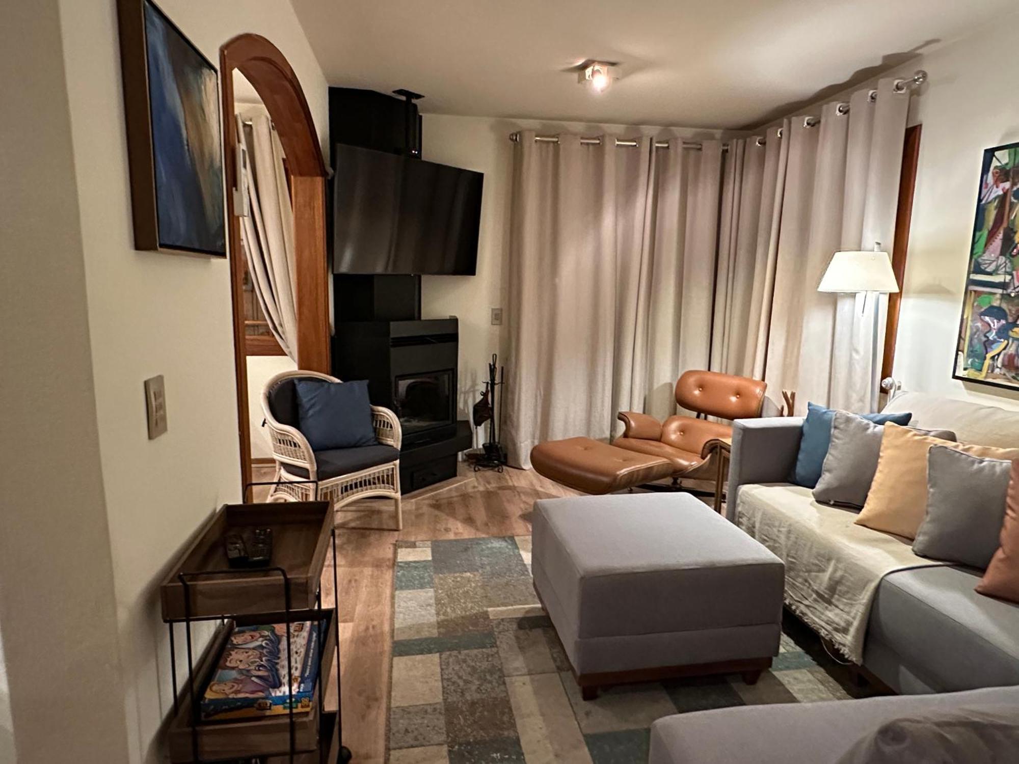 Apartamento 3 Com Jacuzzi E Lareira - Duplex Perto Do Centro Gramado