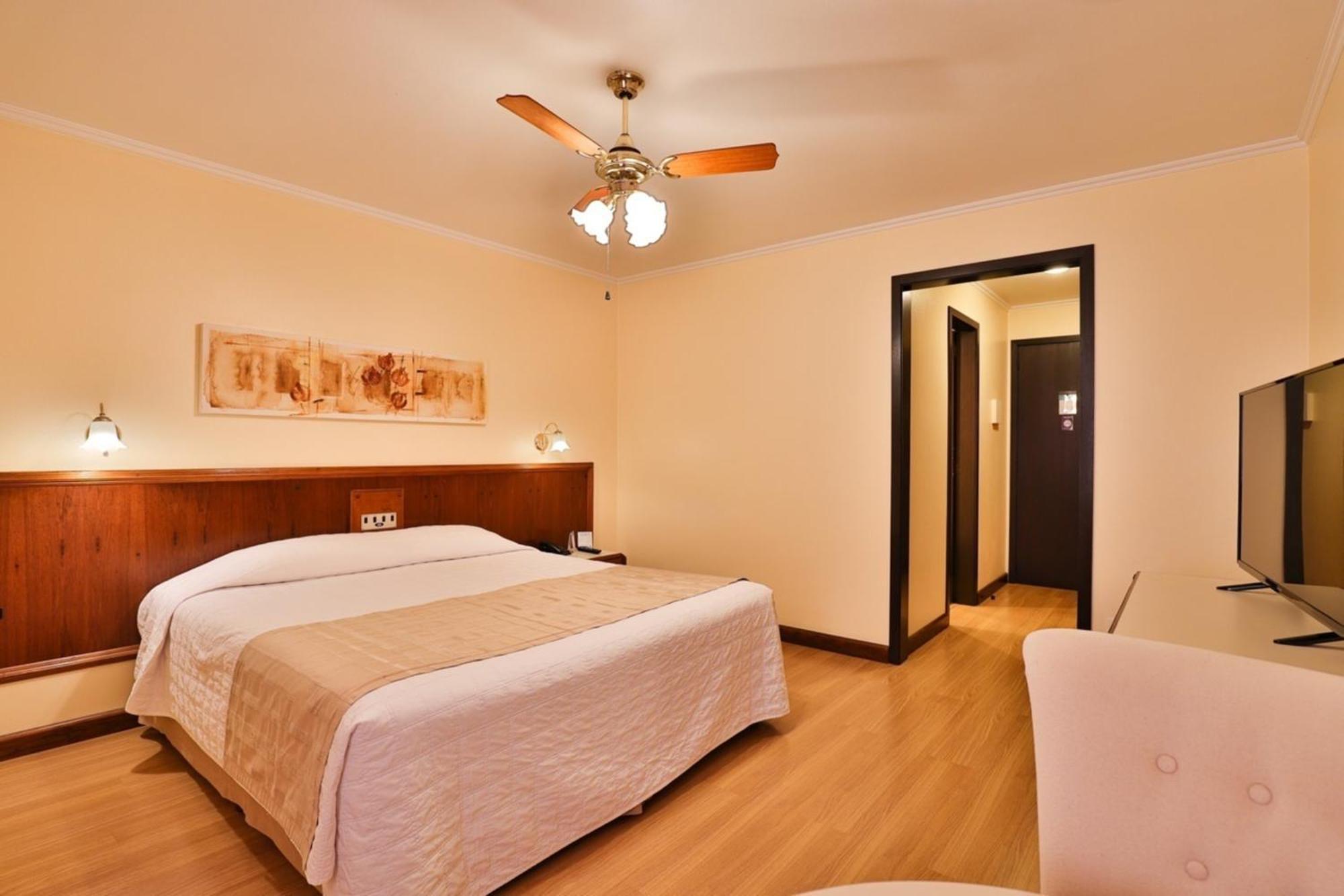 Serrazul Distributed By Intercity Hotel 4*