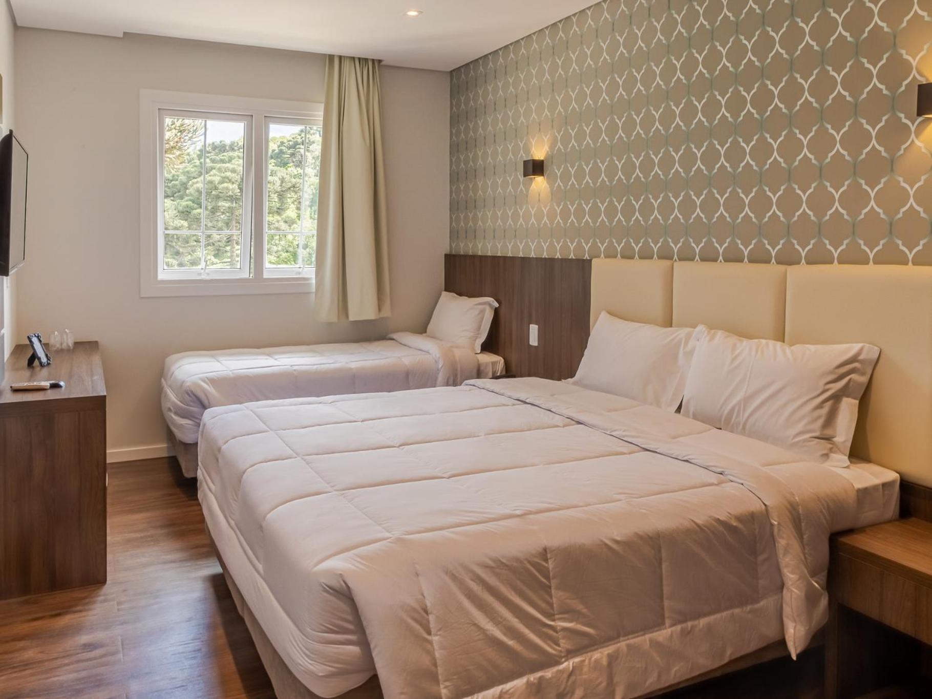 Colina Lagos Hotel