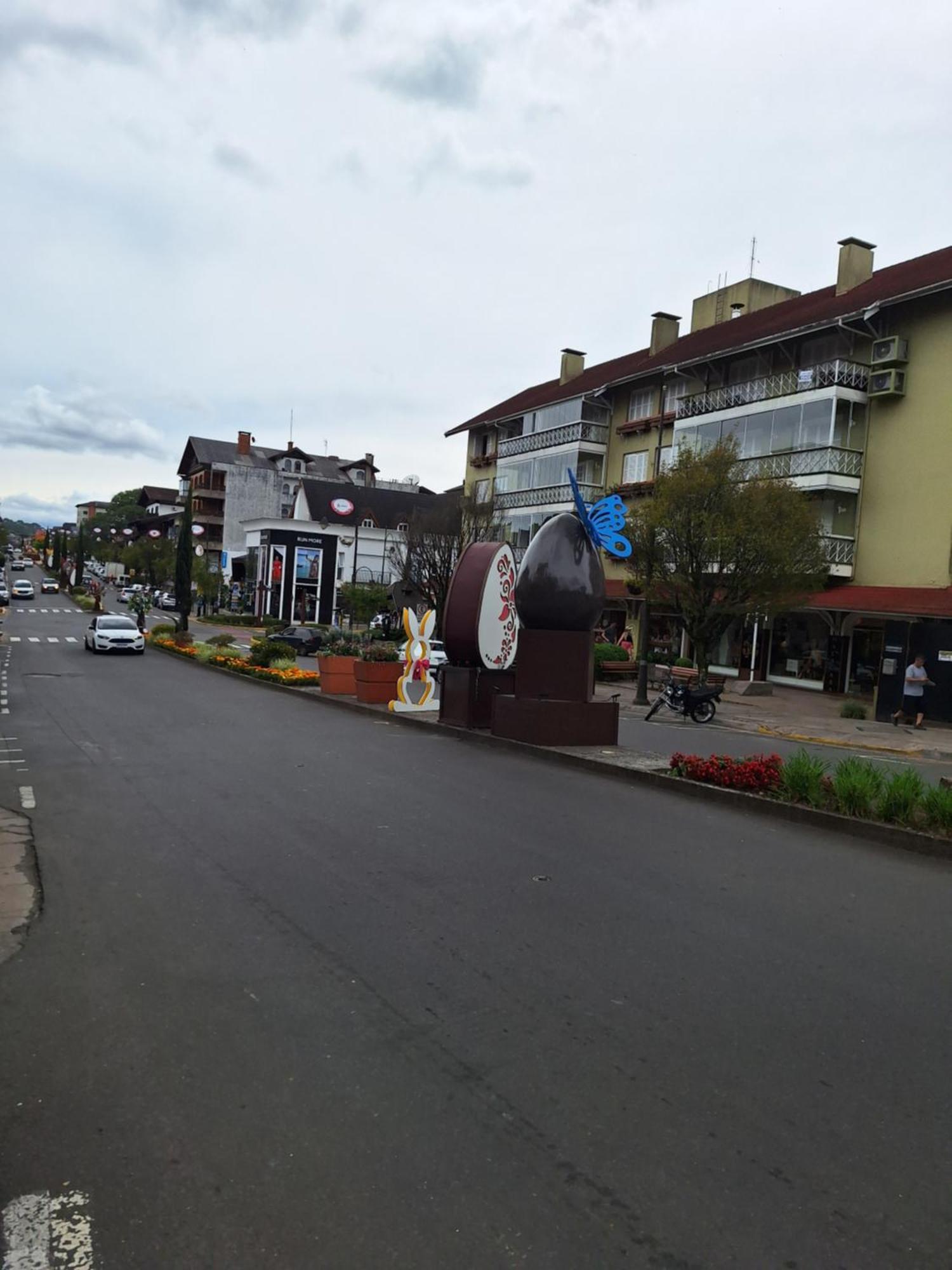 Apto Na Borges De Medeiros. Gramado