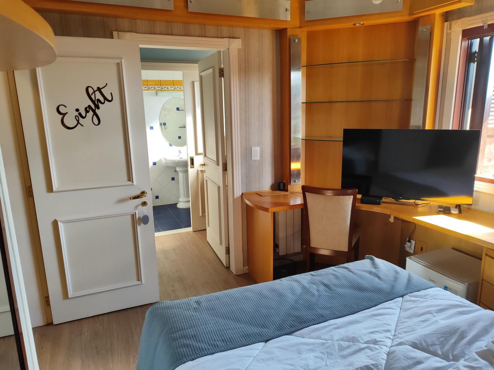 Oscar Magic Hotel *