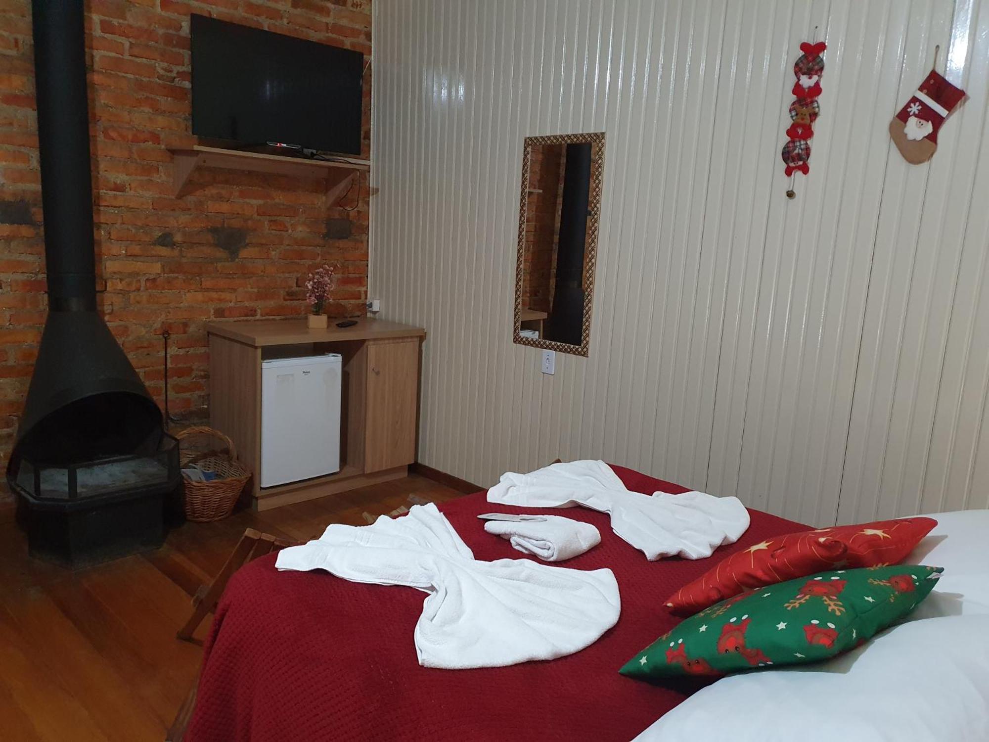 Pensão Natal Encantado 2*