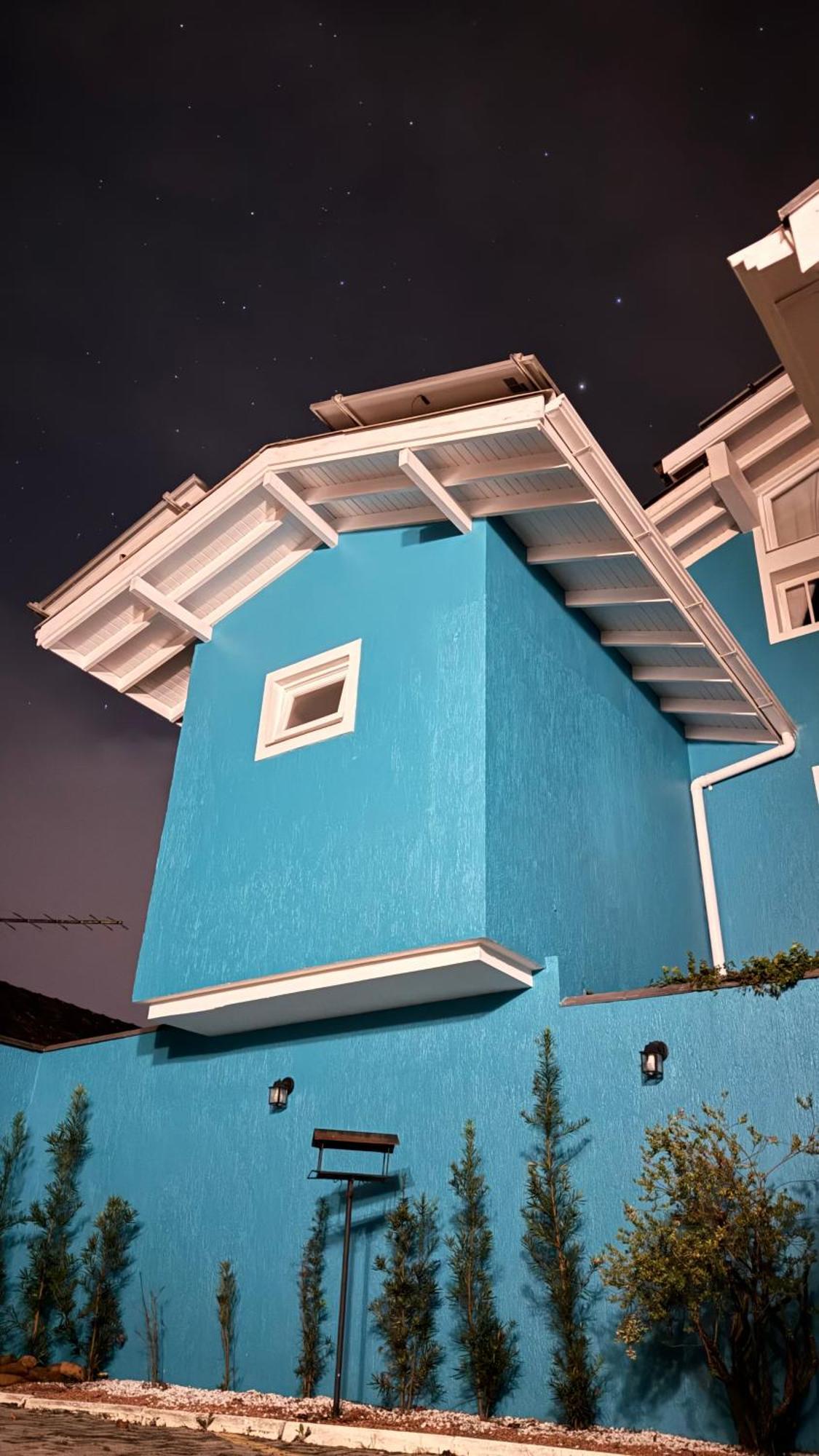 Lanai 3*