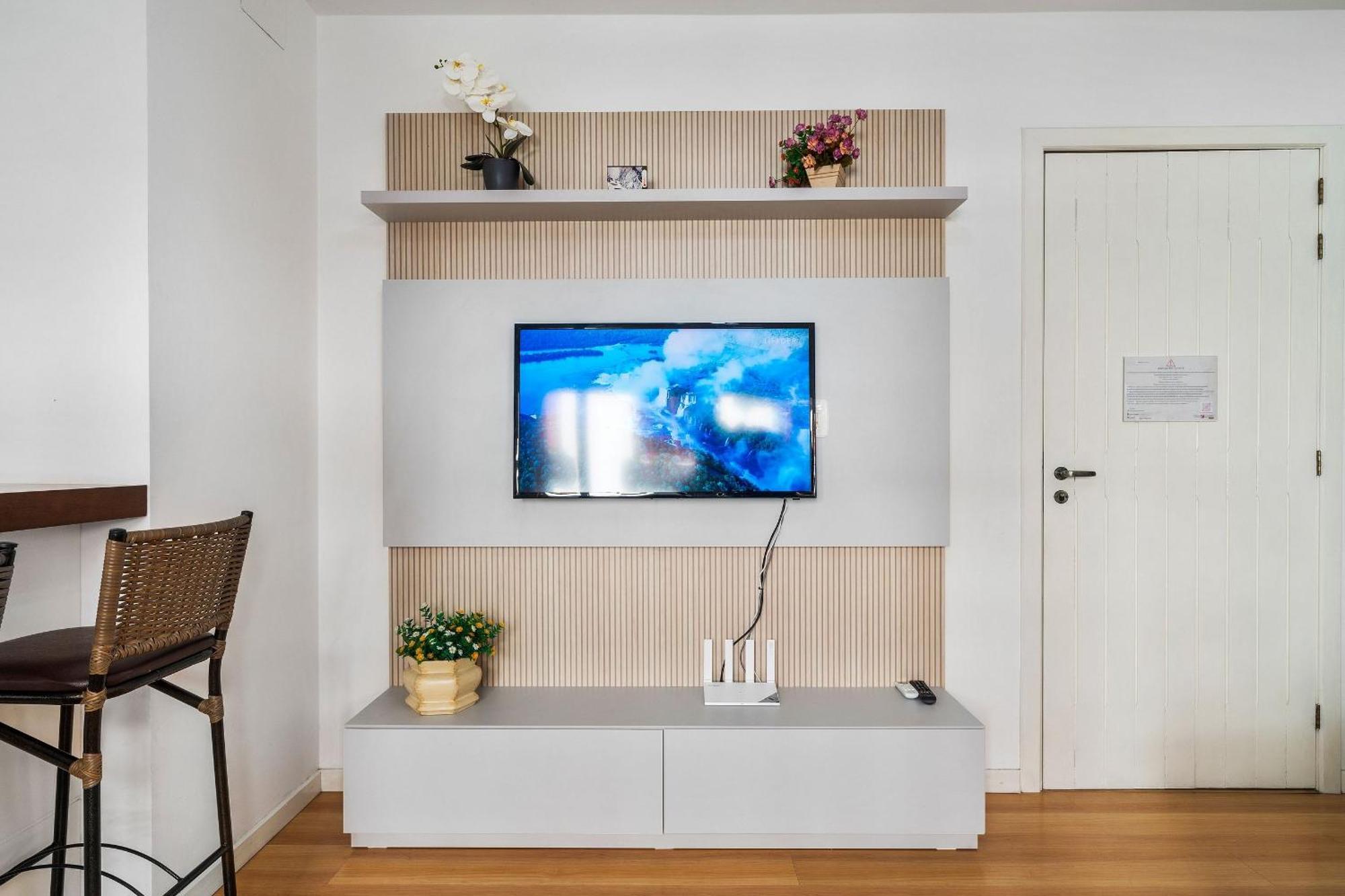 Apartamento 500 Metros, Rua Coberta Centro/morada Da Montanha *
