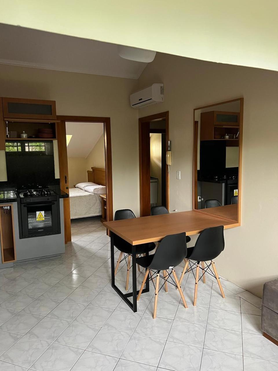 Apartamento Encanto Dos Platanos Apto 28