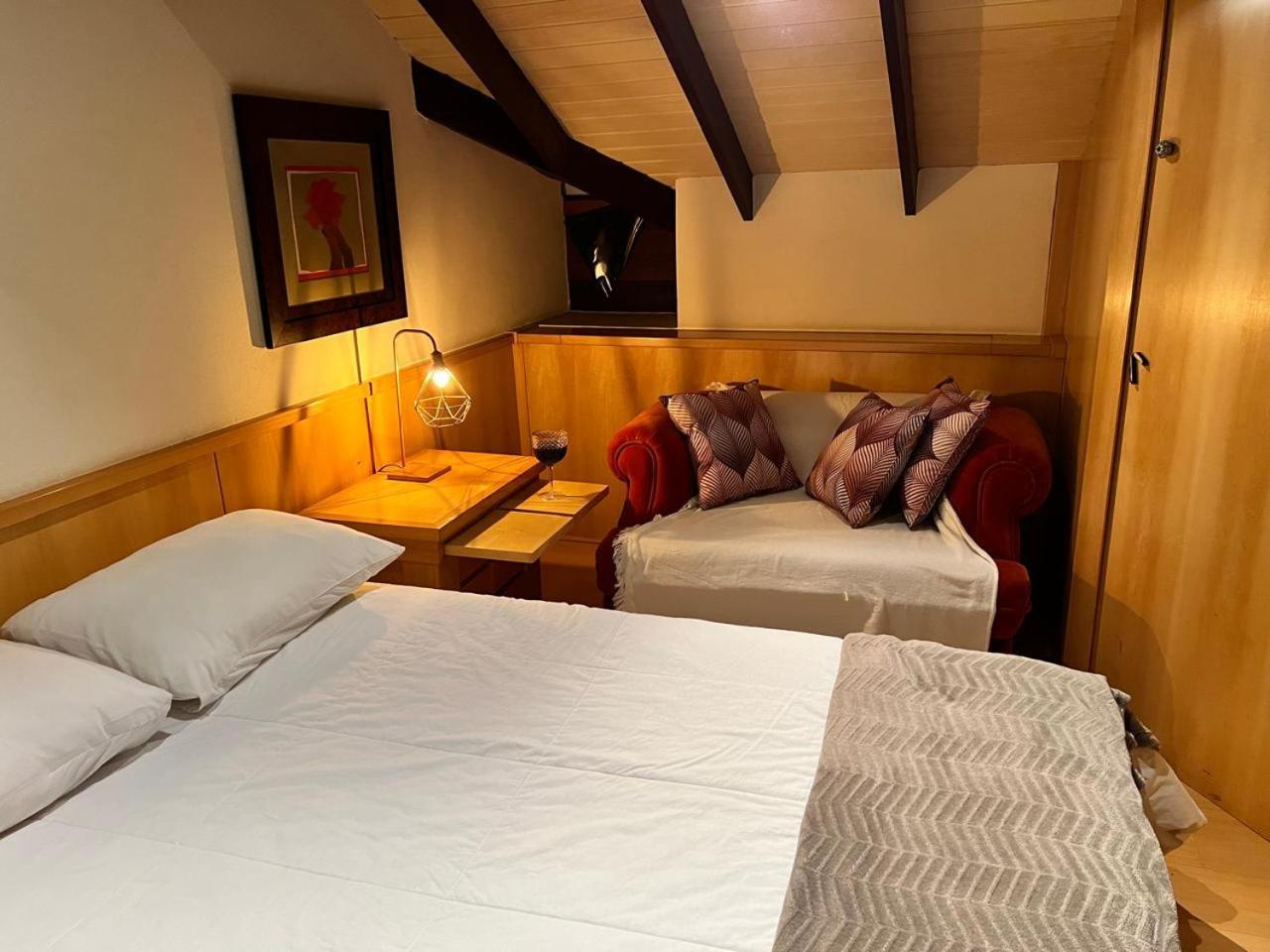 3 Com Jacuzzi E Lareira - Duplex Perto Do Centro * Gramado